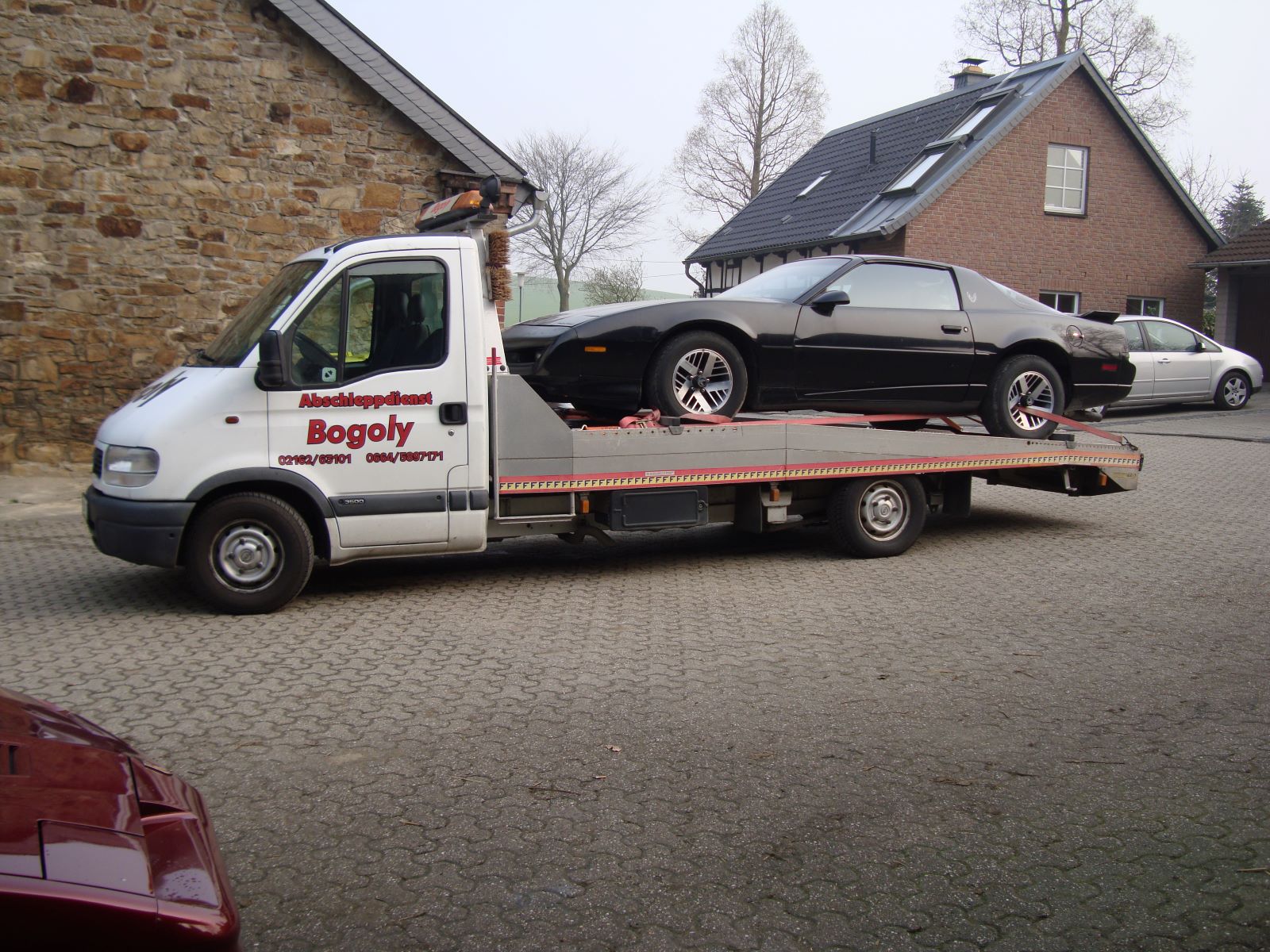 Lumpi ist aufgeladen und hier passiert es