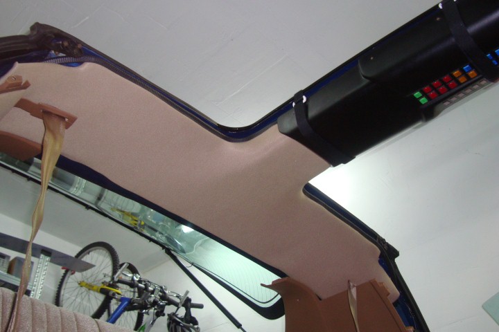 Gurte & Anpassungsarbeiten am Himmel