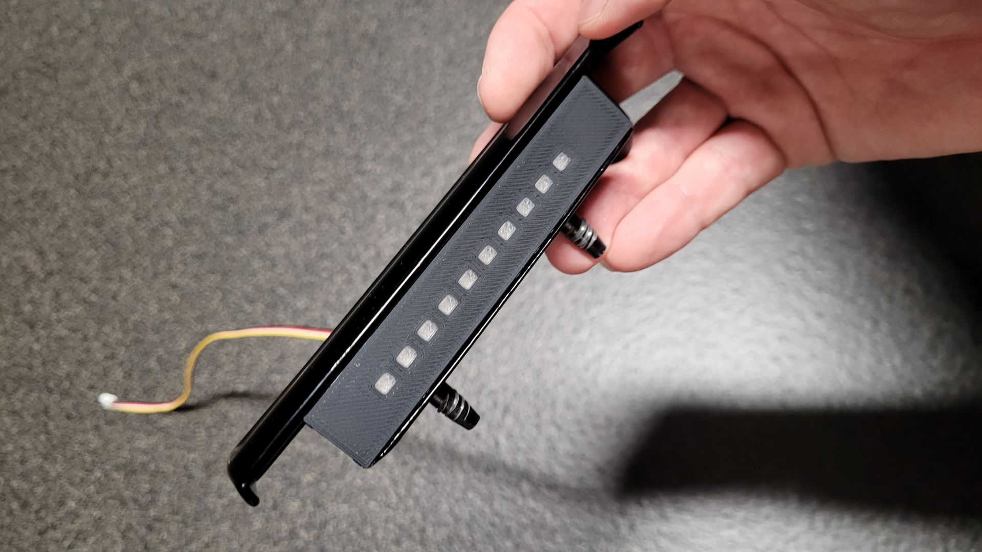 Die Mechanik für die beleuchteten Türgriffe